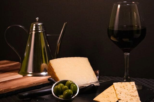 ata de vinos en Sevilla centro