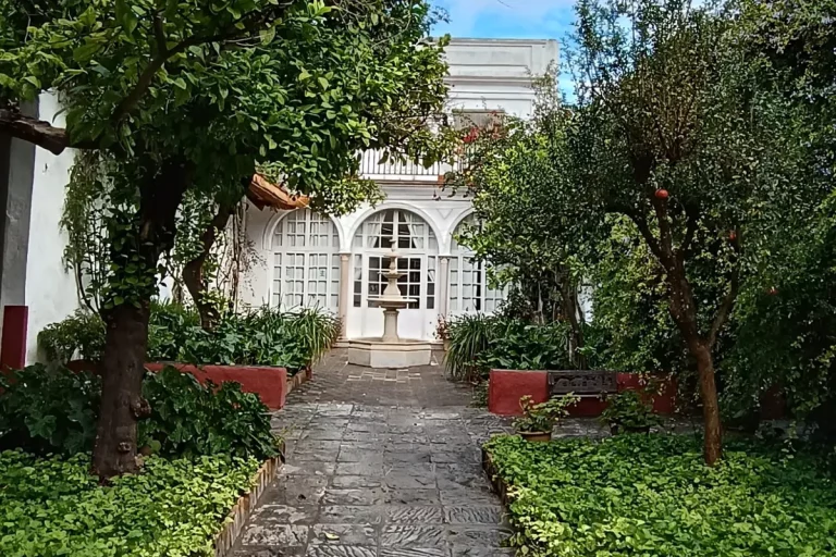 zona exterior bodegas halcon lebrija sevilla visita guiada naturanda 1 768x512