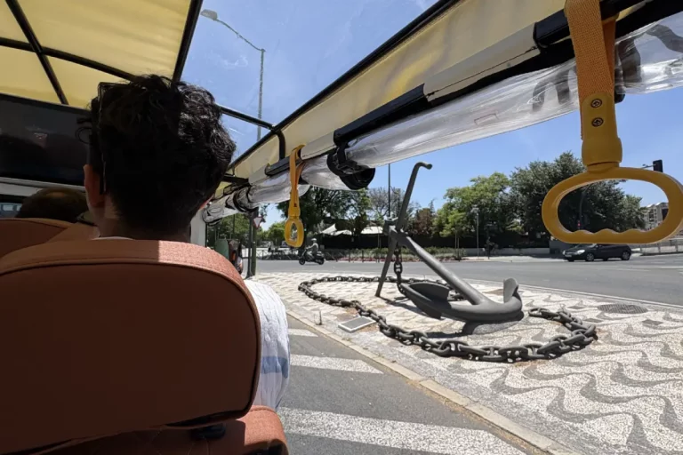 Paseo en tuk tuk por Sevilla 4 1 768x512